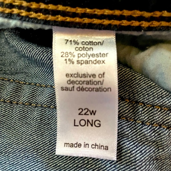 Maurices Signature Jeans, 22W (long) DkBlue - Picture 6 of 8